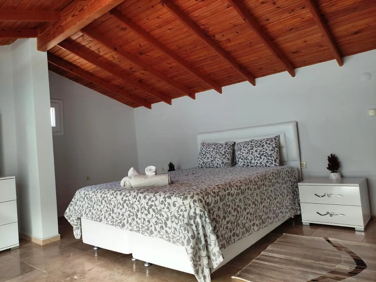 Villa Polat Kusadasi 0*,